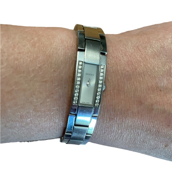 Ladies Gucci Deco Diamond Watch - Picture 2 of 3